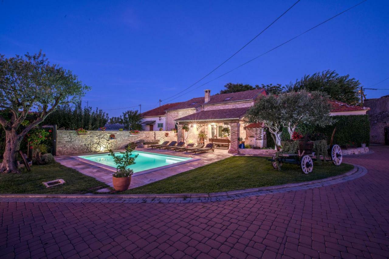 Villa Sisman Donji Zemunik Εξωτερικό φωτογραφία