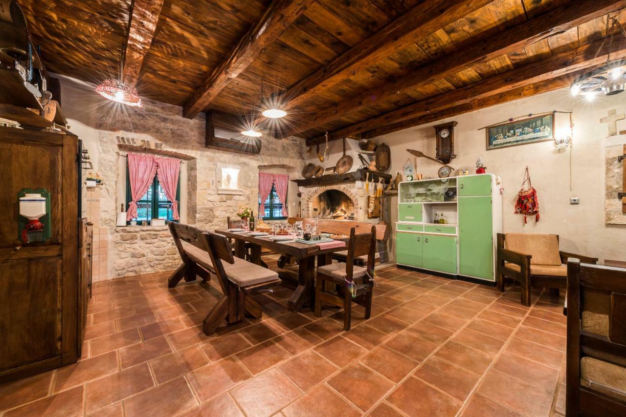 Villa Sisman Donji Zemunik Εξωτερικό φωτογραφία