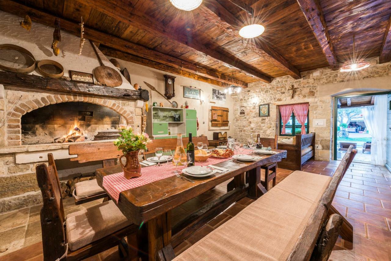Villa Sisman Donji Zemunik Εξωτερικό φωτογραφία