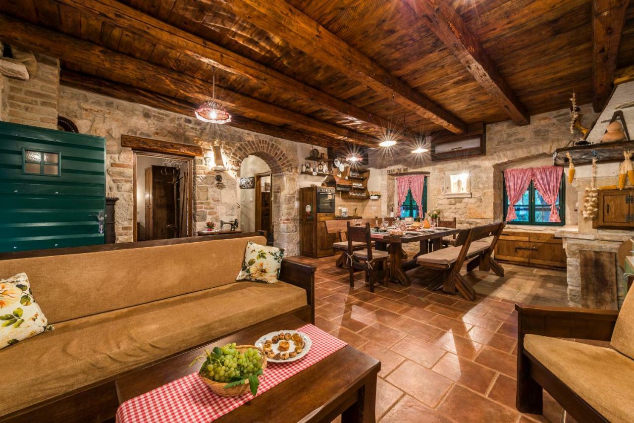 Villa Sisman Donji Zemunik Εξωτερικό φωτογραφία